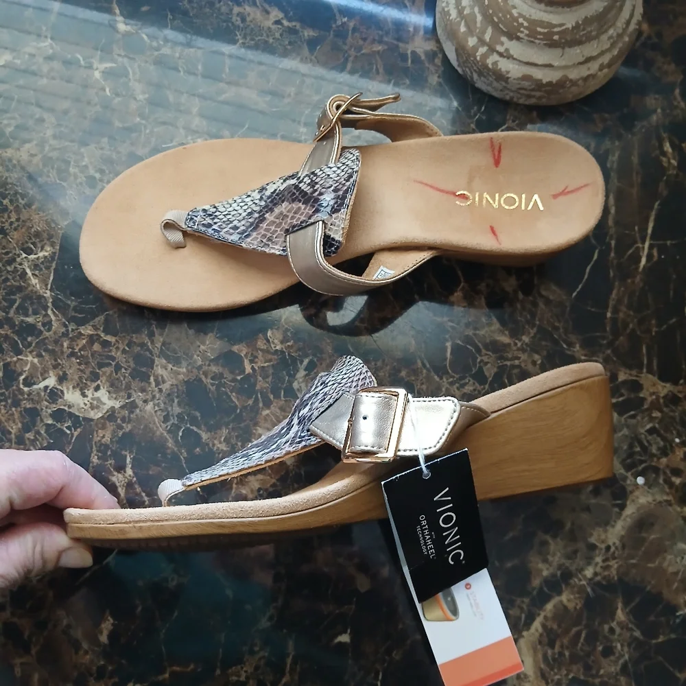 Vionic Women's Metallic Gold Snake-Print Thong Sandals
